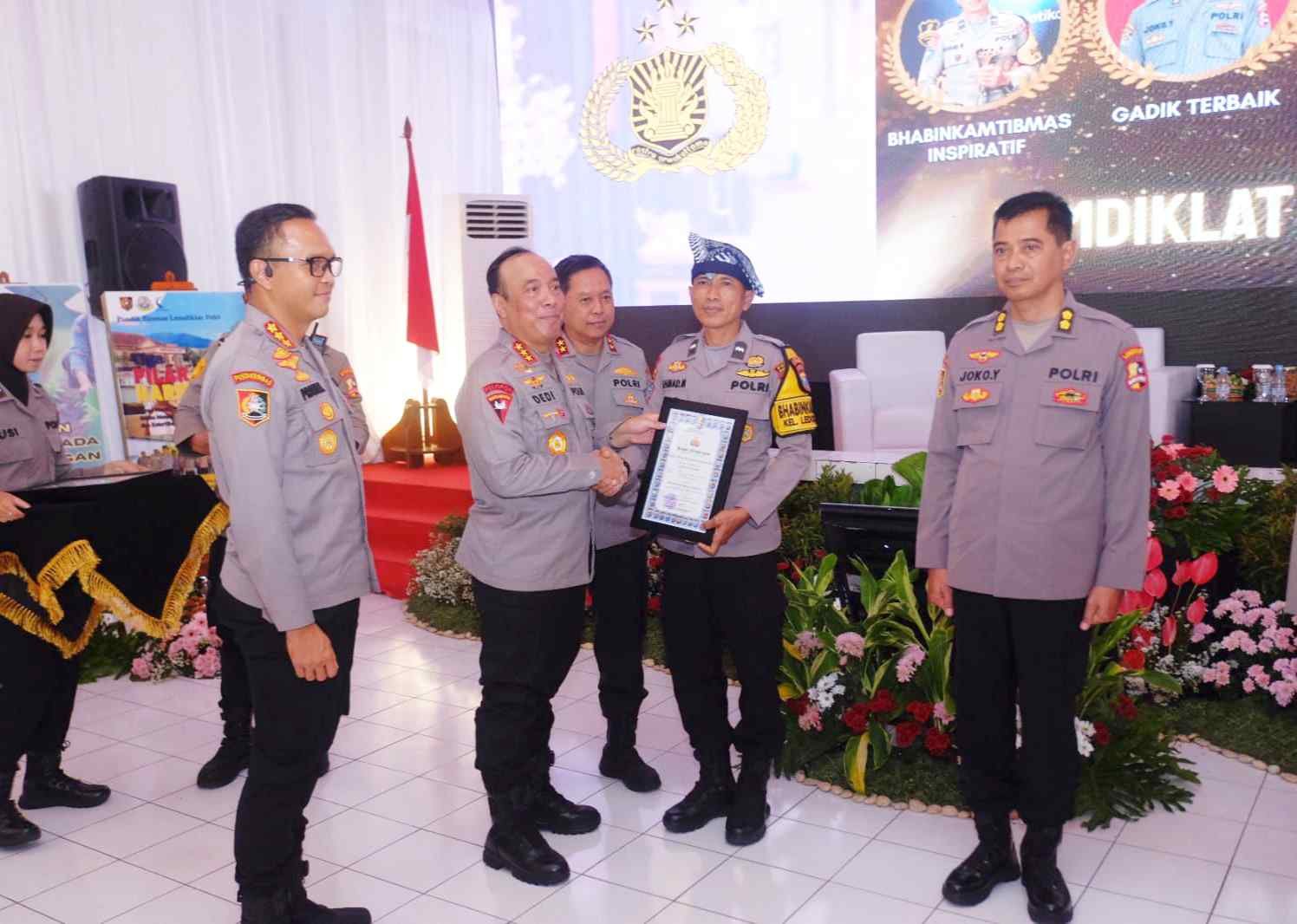 Shotcom 1761384532618